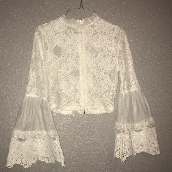 Lace crop top - Picture 1 of 4